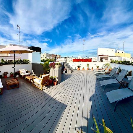 Aparthotel Luz De Gades - Suites Spa Gym - Adults Only كاديز المظهر الخارجي الصورة