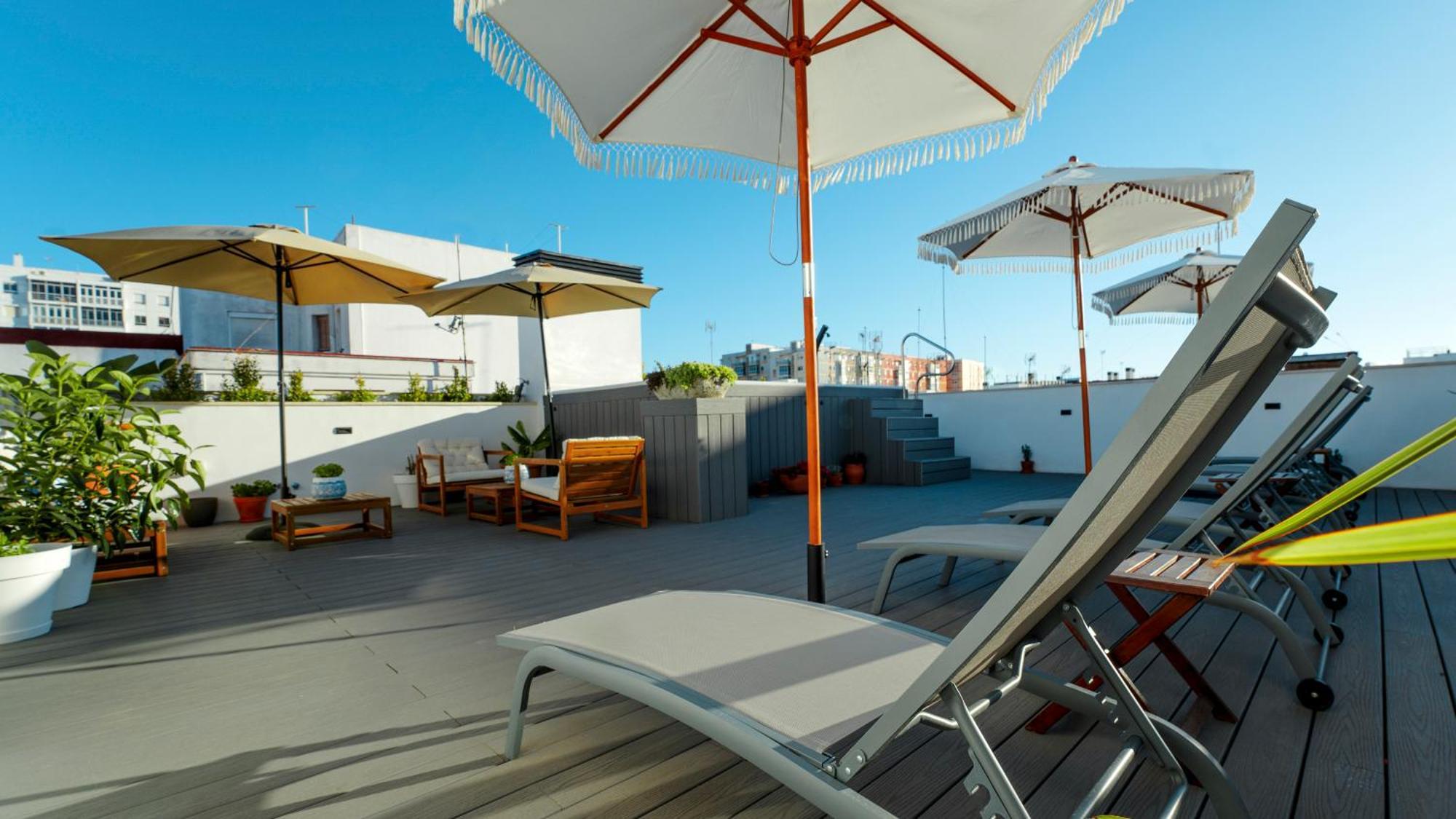 Aparthotel Luz De Gades - Suites Spa Gym - Adults Only كاديز المظهر الخارجي الصورة
