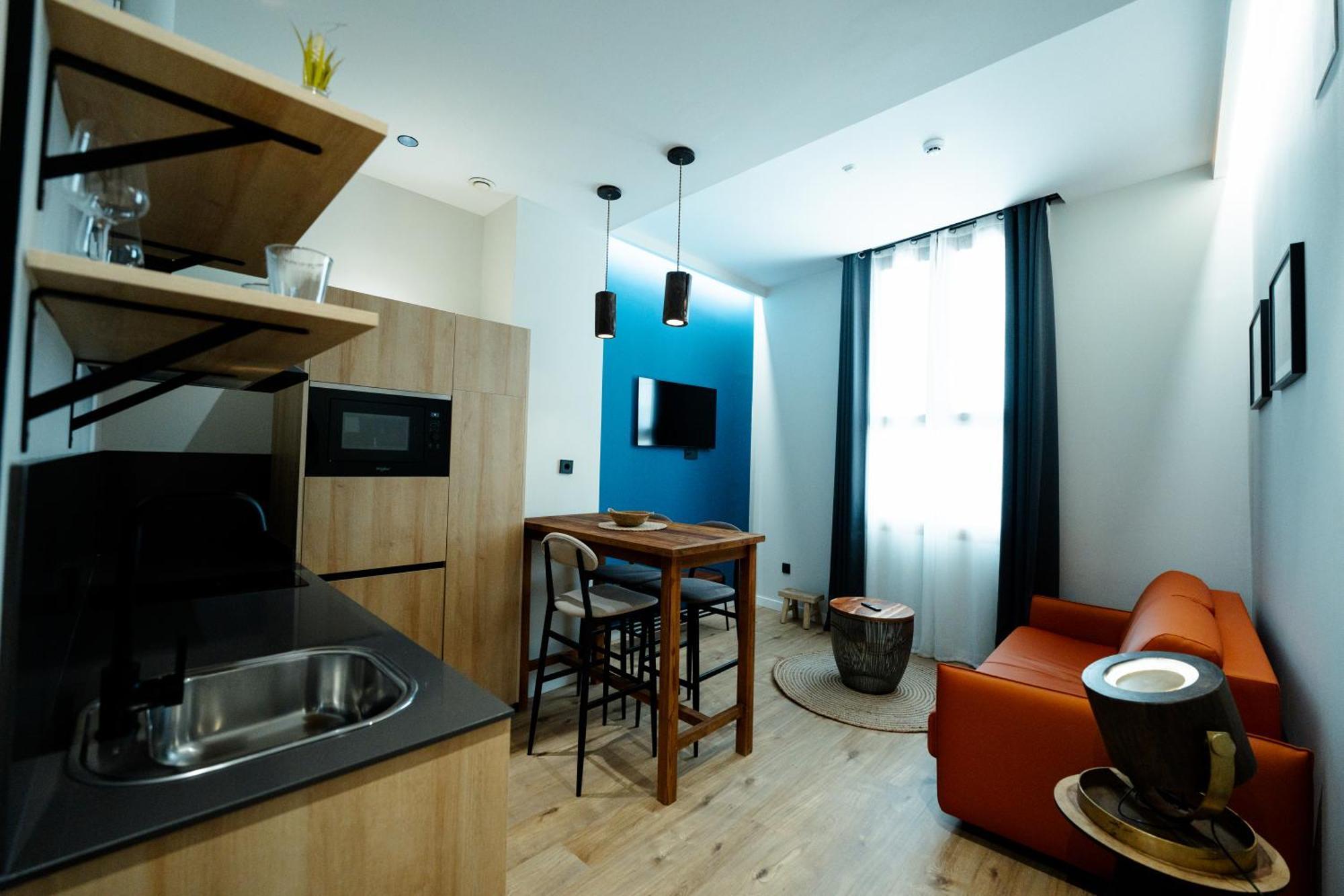 Aparthotel Luz De Gades - Suites Spa Gym - Adults Only كاديز المظهر الخارجي الصورة