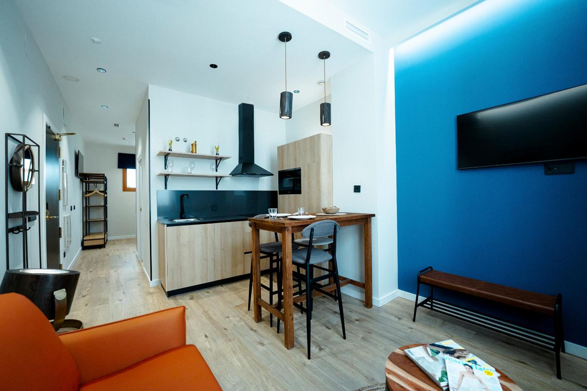 Aparthotel Luz De Gades - Suites Spa Gym - Adults Only كاديز المظهر الخارجي الصورة