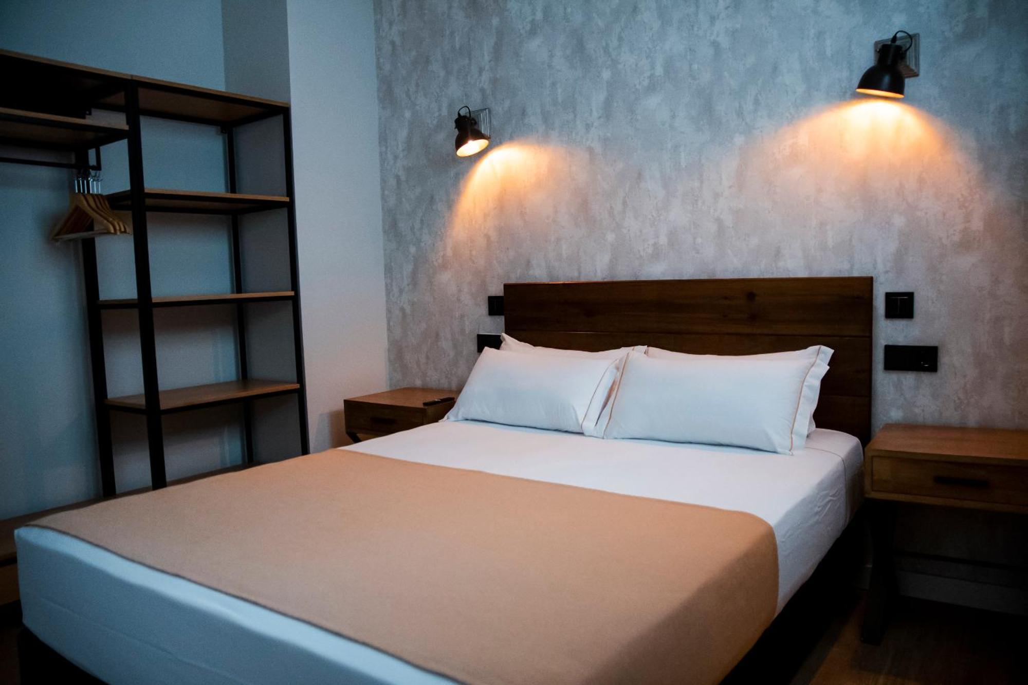Aparthotel Luz De Gades - Suites Spa Gym - Adults Only كاديز المظهر الخارجي الصورة